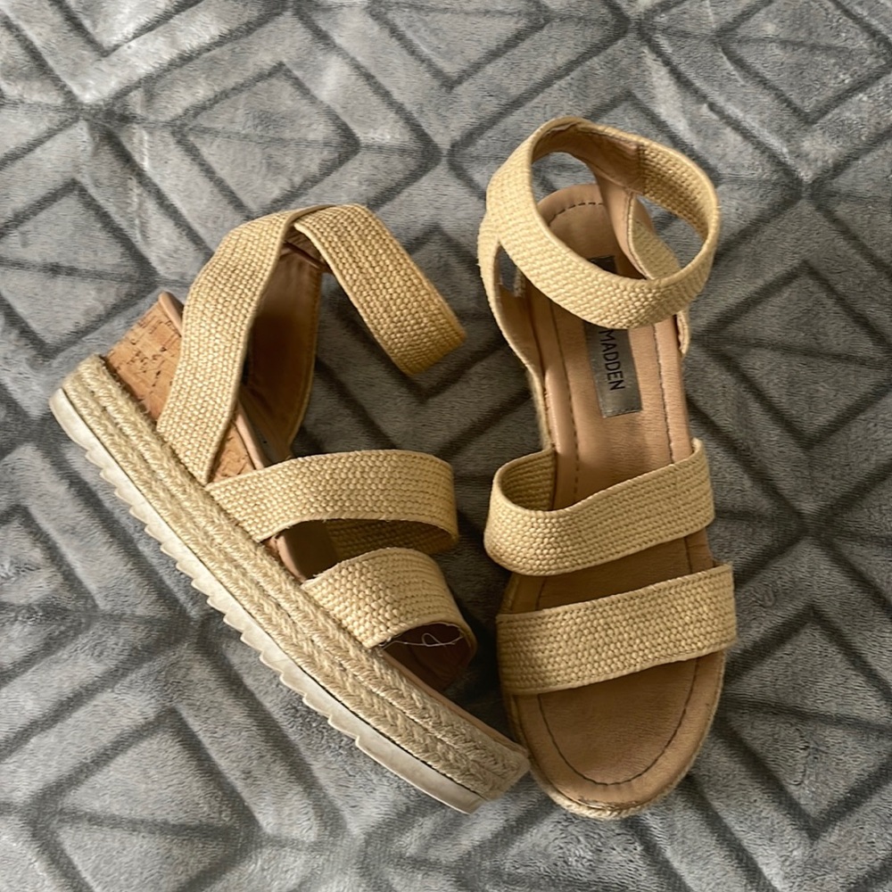 Steve Madden Wedges